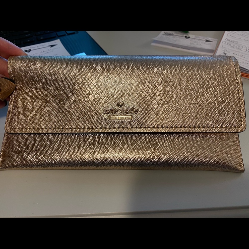 Kate Spade rose gold wallet